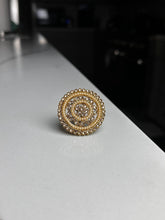 Load image into Gallery viewer, Circle Gold Abstract Design Ring
