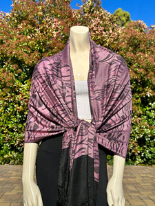 Reversible Pink and Black Pashmina Shawl