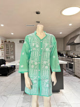 Load image into Gallery viewer, Sea Green w/White Floral Embroidery Cotton Kurta
