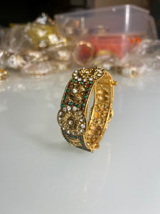 Vandas Bangle