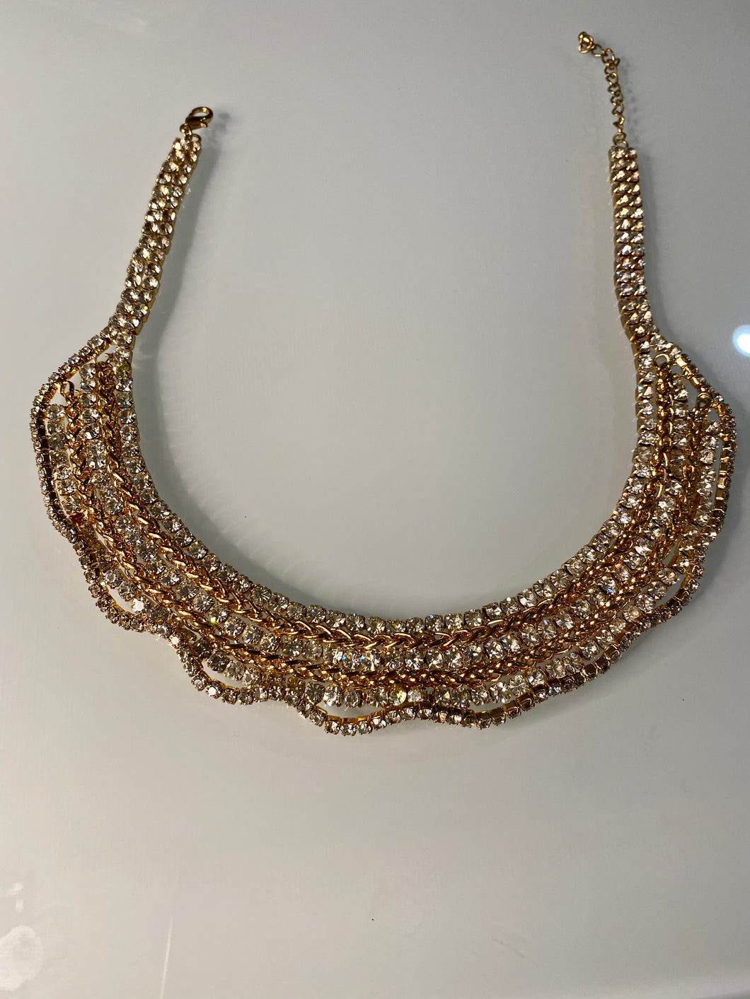 Curved Necklace 14